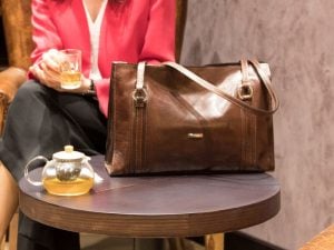 Leather Bag Gifts For The Next Birthday Of Your Loved One